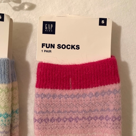 GAP Kids Warm Wool Blend Fun Socks - 2 Pairs Size Small - Picture 4 of 6
